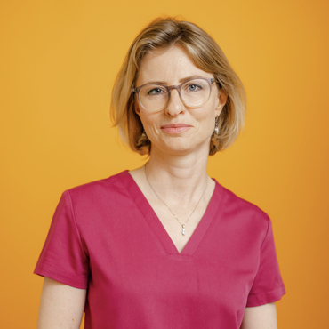 Стоматолог пародонтолог/гигиенист Марина Игнатова