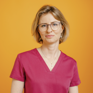 Стоматолог пародонтолог/гигиенист Марина Игнатова