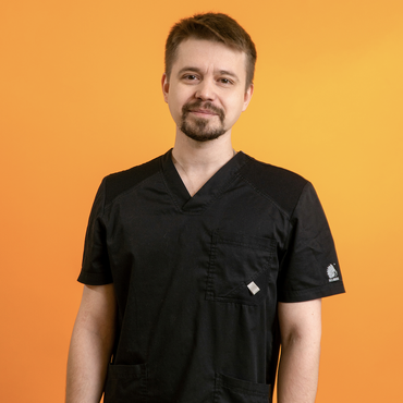 Физический терапевт Денис Тюркин